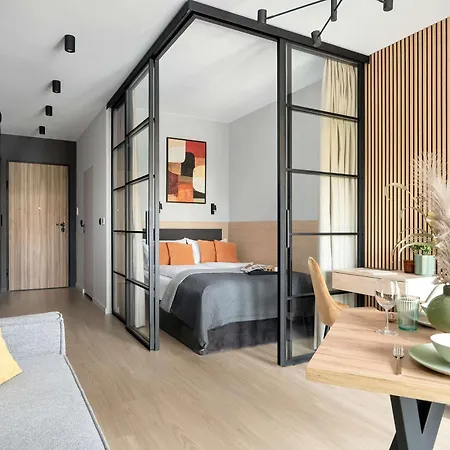 Apartment Comfortable Studio With Air-Conditioning In Poznan Garbary 68 By Heyrent *